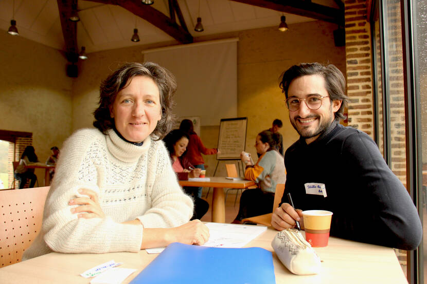 Sophie Ammann et Julien Fouasnon-Boblet discutent de leur projet.